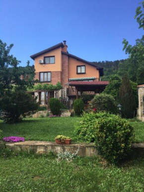  Davidkov Holiday Home  Шипка